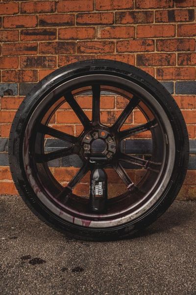 Очищувач коліс IRON WheelCleaner GYEON IRON WheelCleaner.0.5 фото
