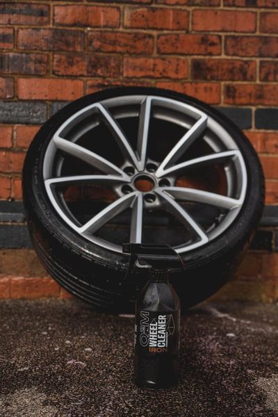 Очищувач коліс IRON WheelCleaner GYEON IRON WheelCleaner.0.5 фото